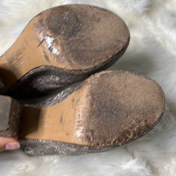 Ferragamo heels   - Picture 8 of 10